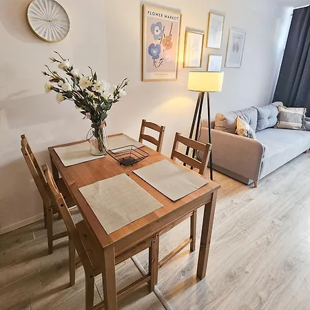 Apartment White Grzybowska