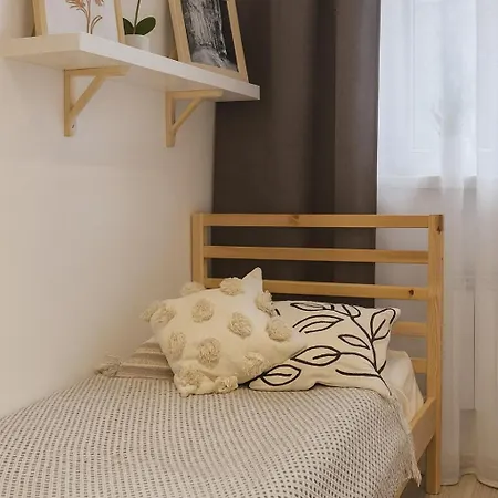 White Grzybowska Appartement