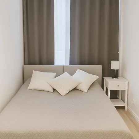 Appartement White Grzybowska Varsovie