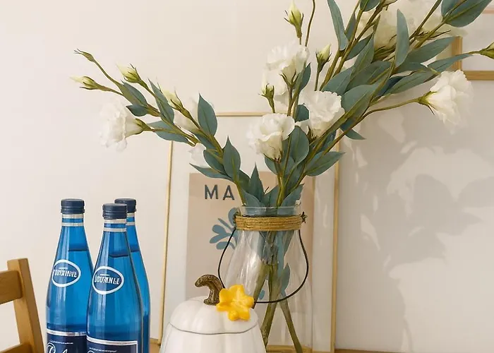 White Grzybowska Lejlighed Warszawa