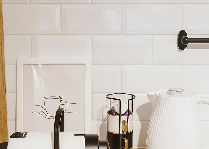 White Grzybowska Lejlighed