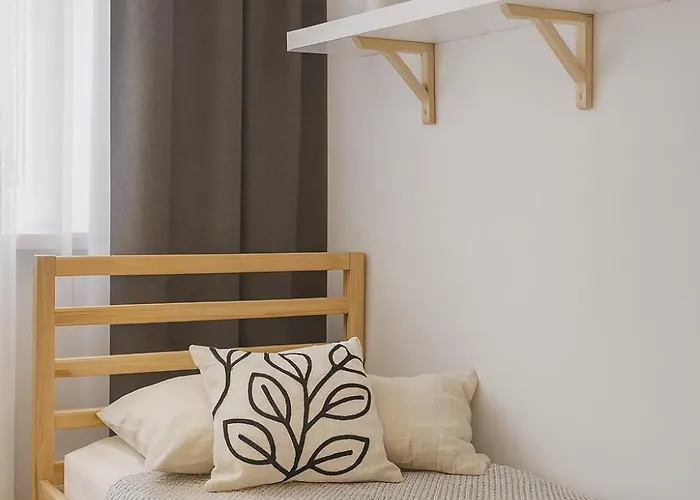 White Grzybowska Lejlighed